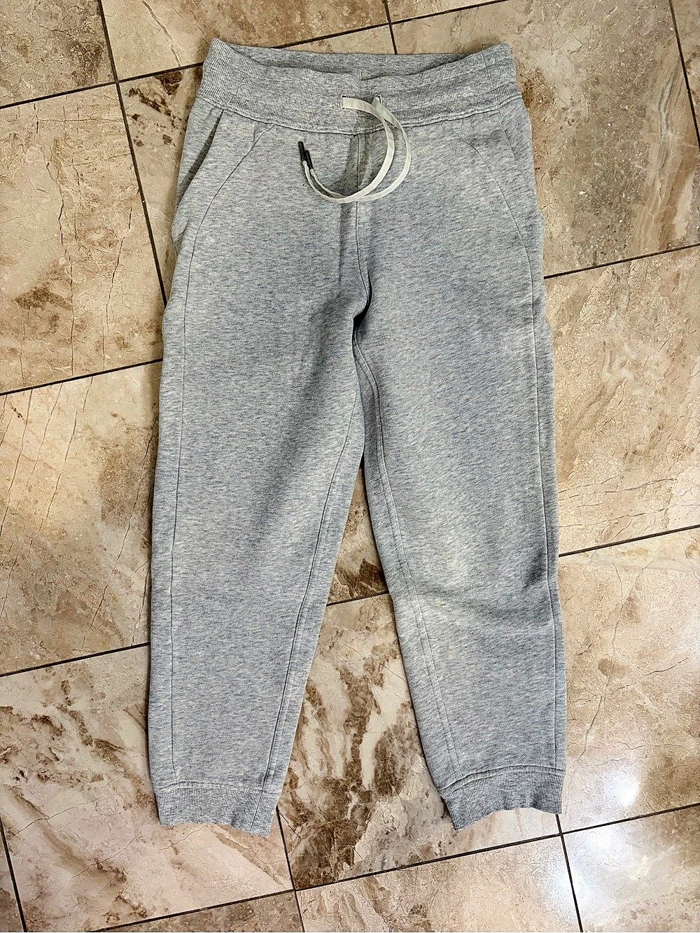 Lululemon Scuba High-Rise Jogger Gray
